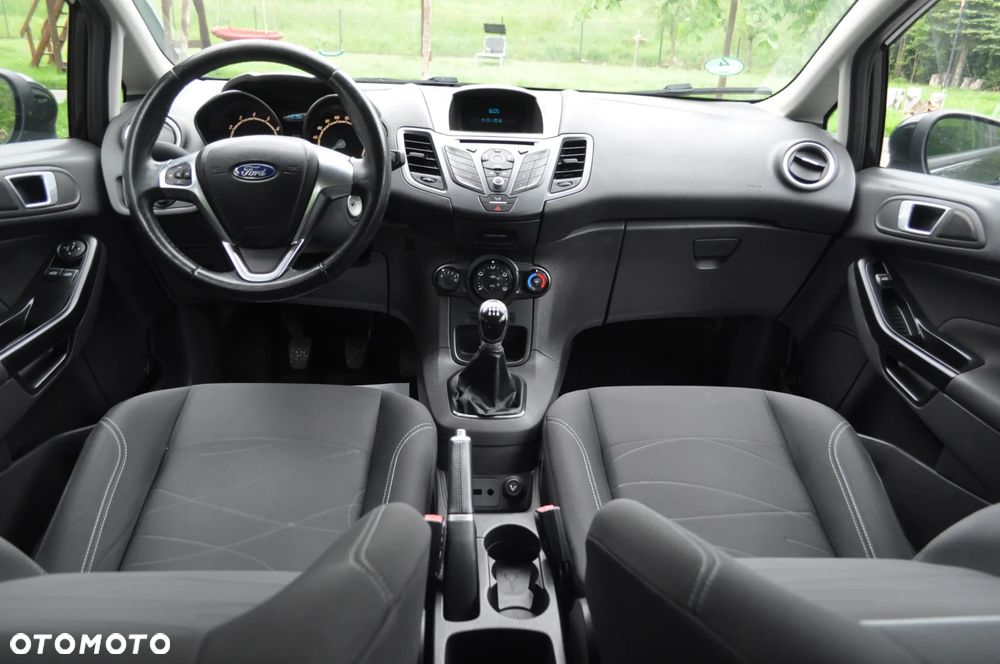 Ford Fiesta 1.25 Trend SVP - 26