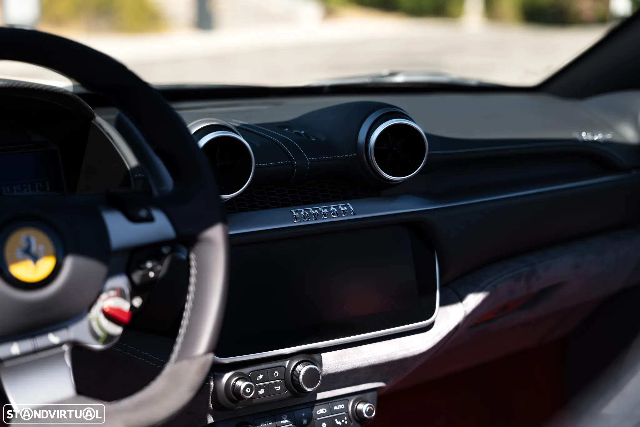 Ferrari Portofino Standard - 24