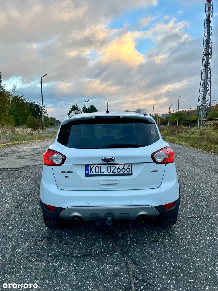 Ford Kuga - 11
