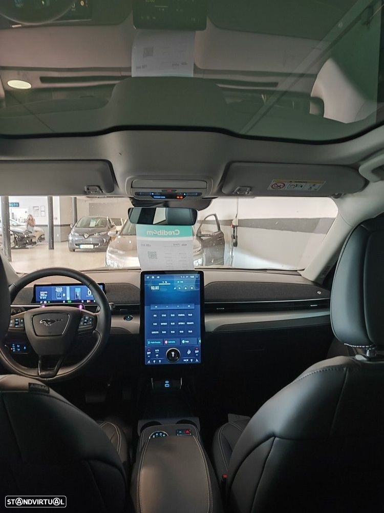 Ford Mustang Mach-E 75.7 kWh Base - 13