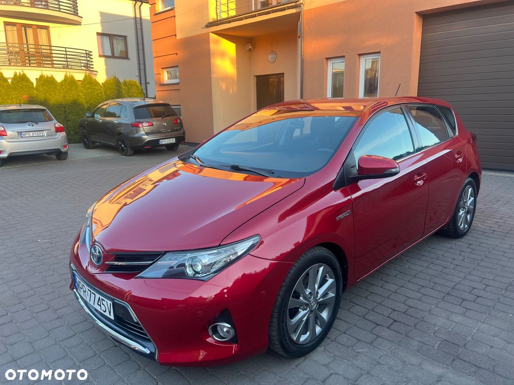 Toyota Auris - 2