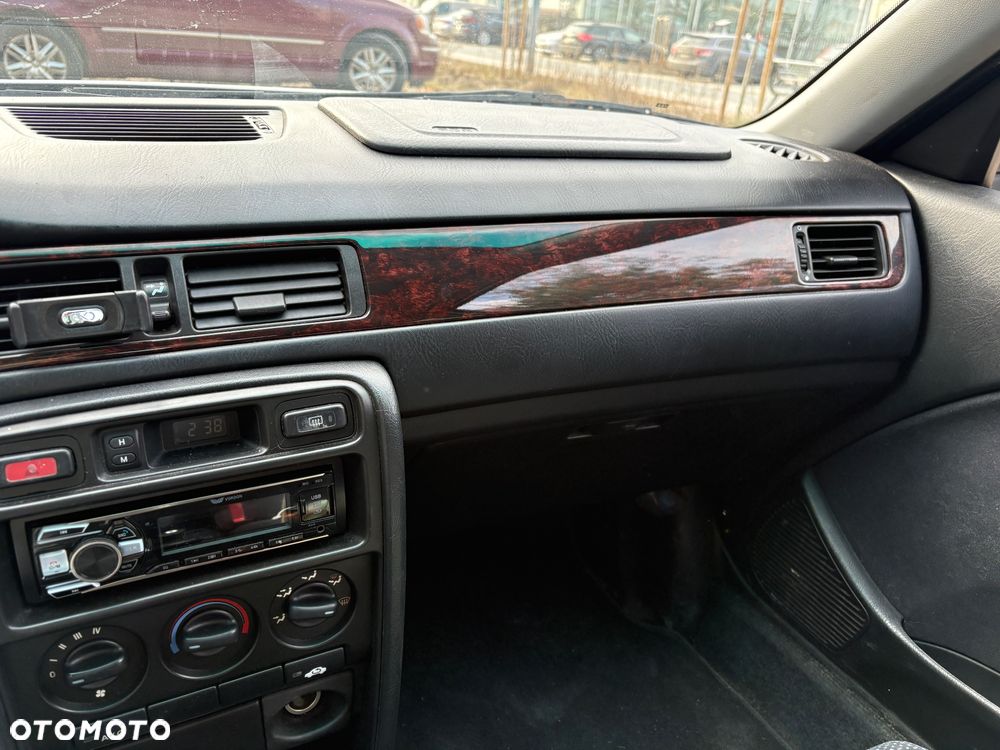 Honda Civic 1.4i S - 11