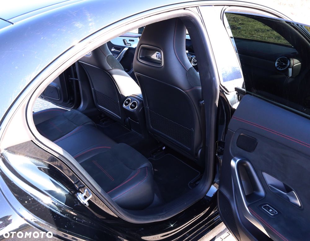 Mercedes-Benz CLA 220 7G-DCT - 8