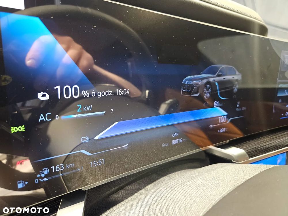 BMW Seria 7 750e xDrive - 14