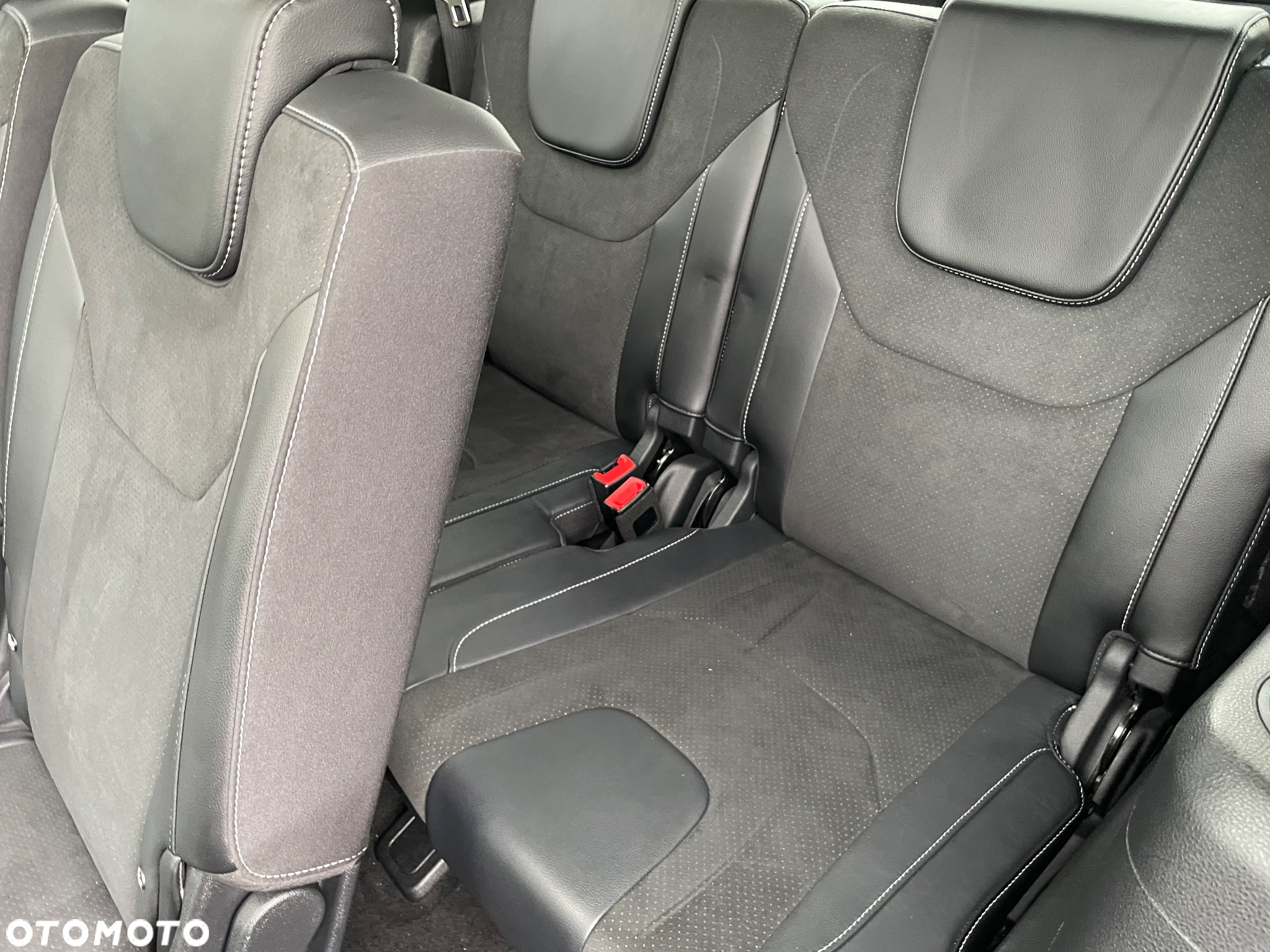 Ford S-Max 2.0 TDCi Titanium PowerShift - 28