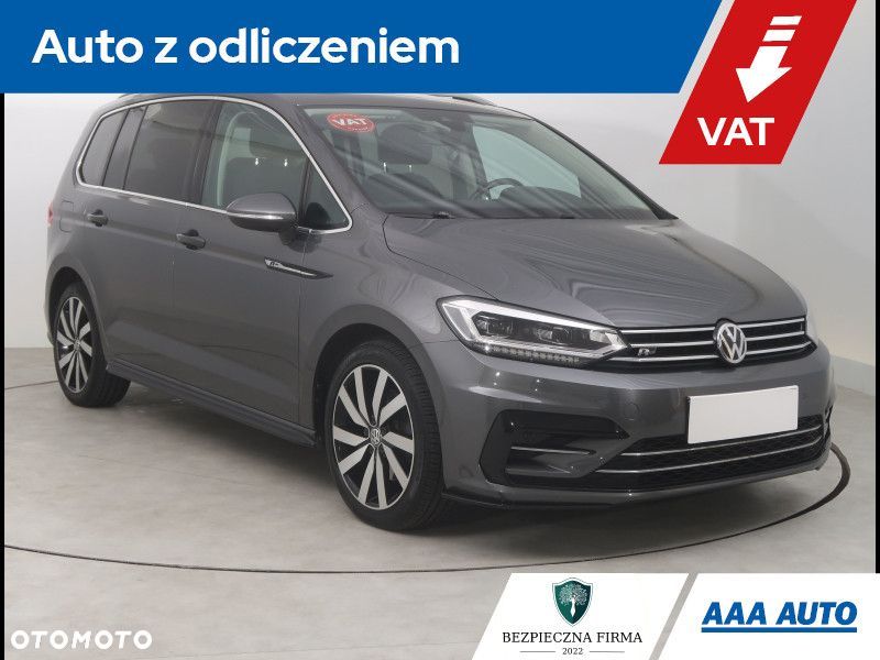 Volkswagen Touran - 1