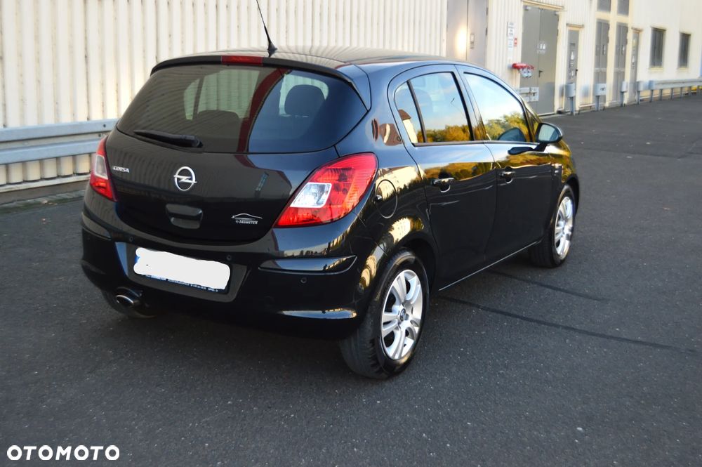 Opel Corsa - 11