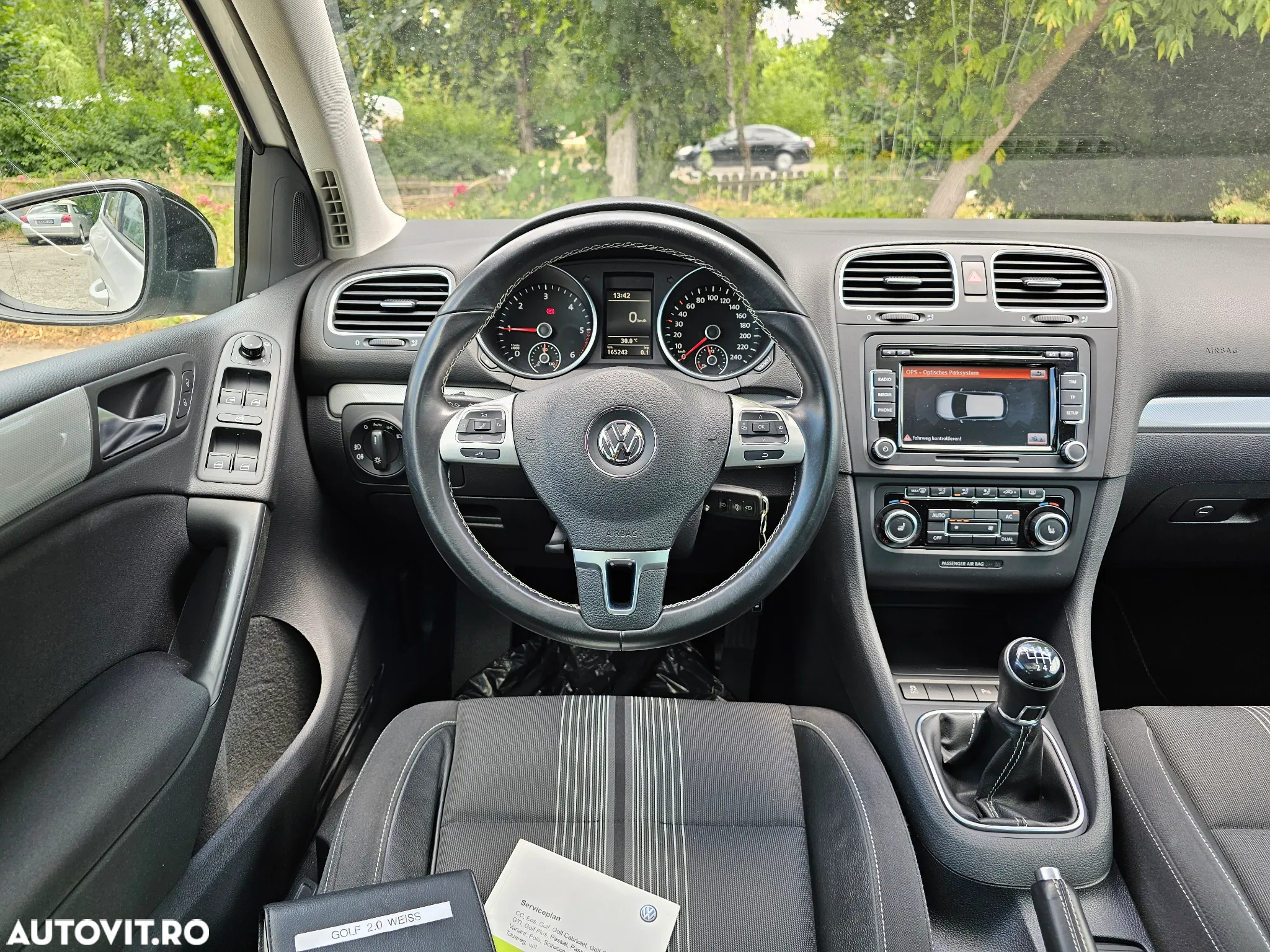 Volkswagen Golf - 21