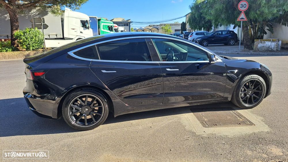 Tesla Model 3 Performance Dual Motor AWD - 18
