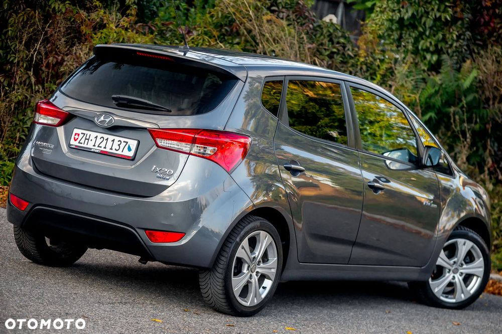 Hyundai ix20 1.6 BlueDrive Comfort - 4