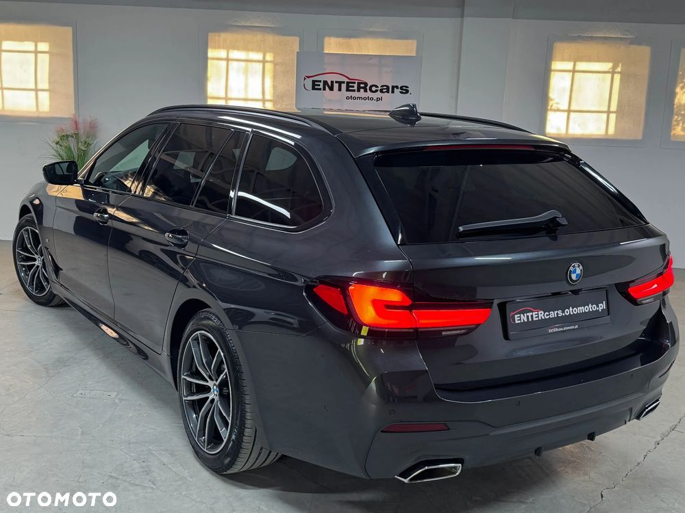 BMW Seria 5 520d M Sport Edition - 10
