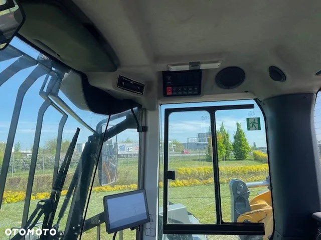Liebherr L 526 05P - 7