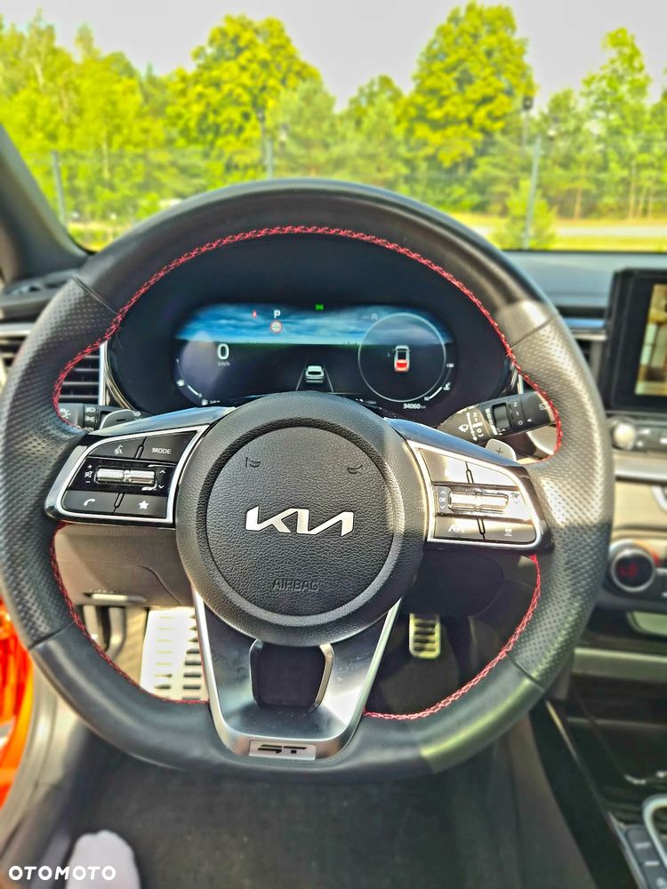 Kia ProCeed 1.6 T-GDI GT DCT - 38