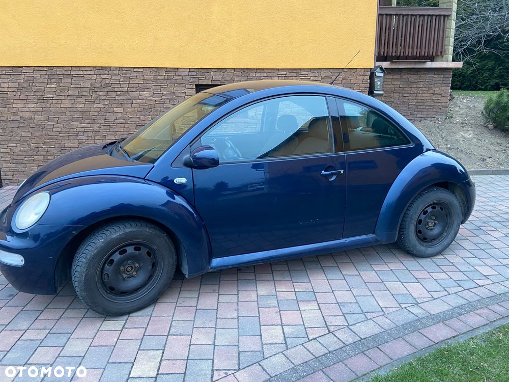 Volkswagen New Beetle 1.6 - 8