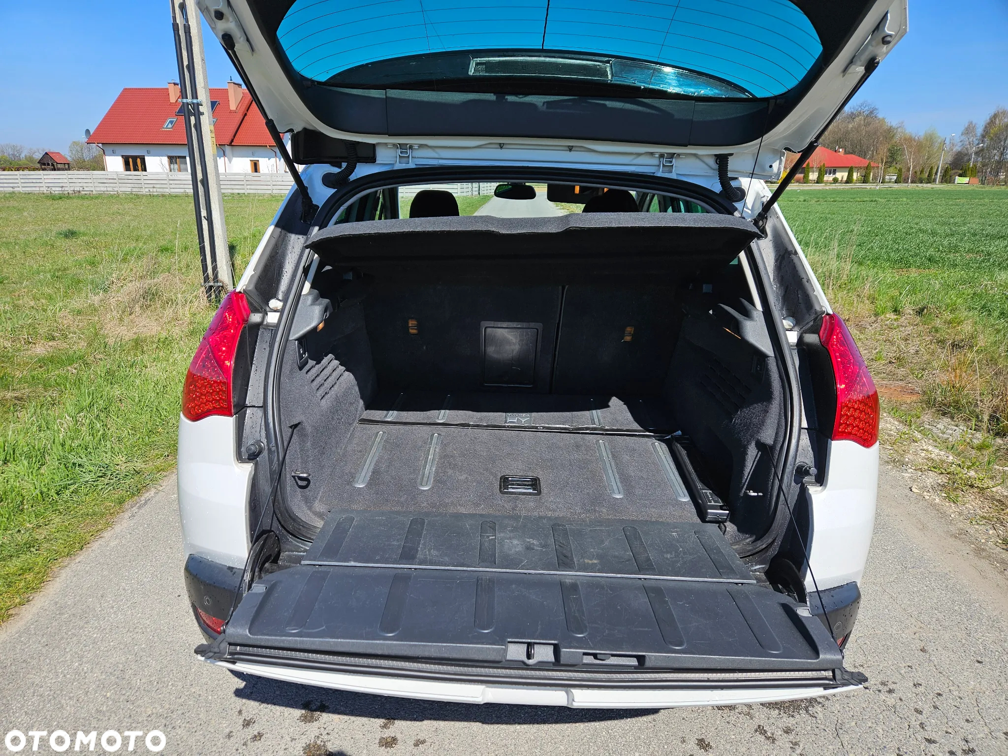 Peugeot 3008 2.0 HDi HYbrid4 - 8