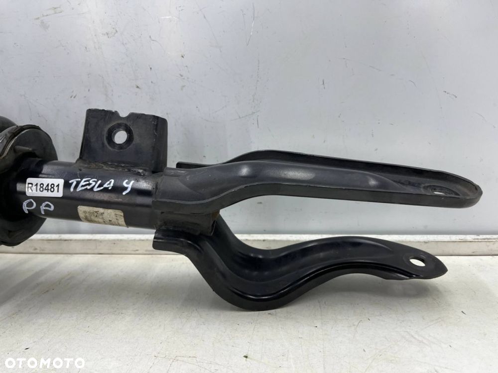 Amortyzator Tesla Model Y 20r.- PRAWY przedni mcpherson sprężyna mocowanie prawy przód 1288368-99-b - 6