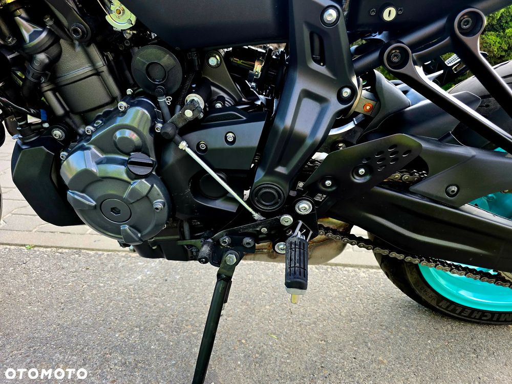 Yamaha MT - 21