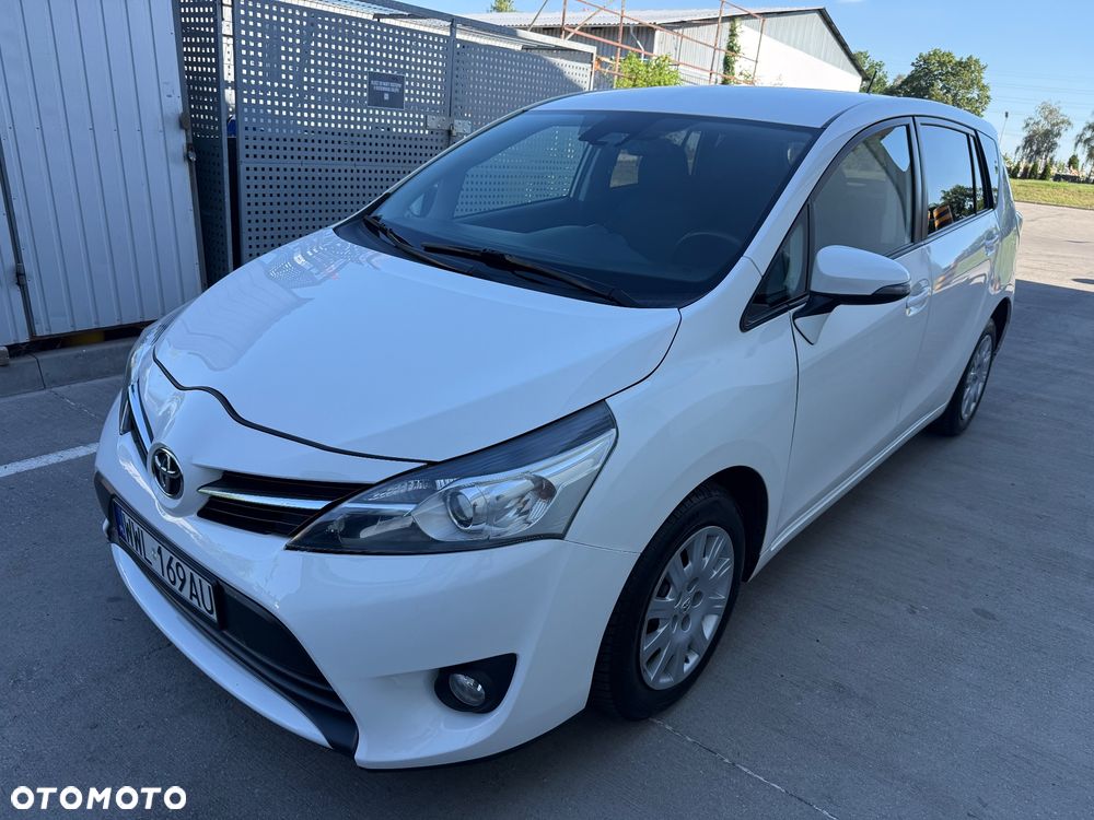 Toyota Verso 1.6 Active EU6 - 1