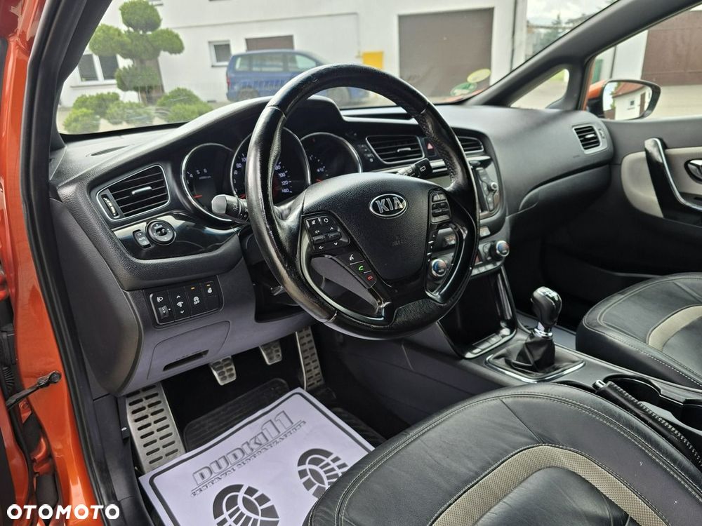 Kia Ceed - 18