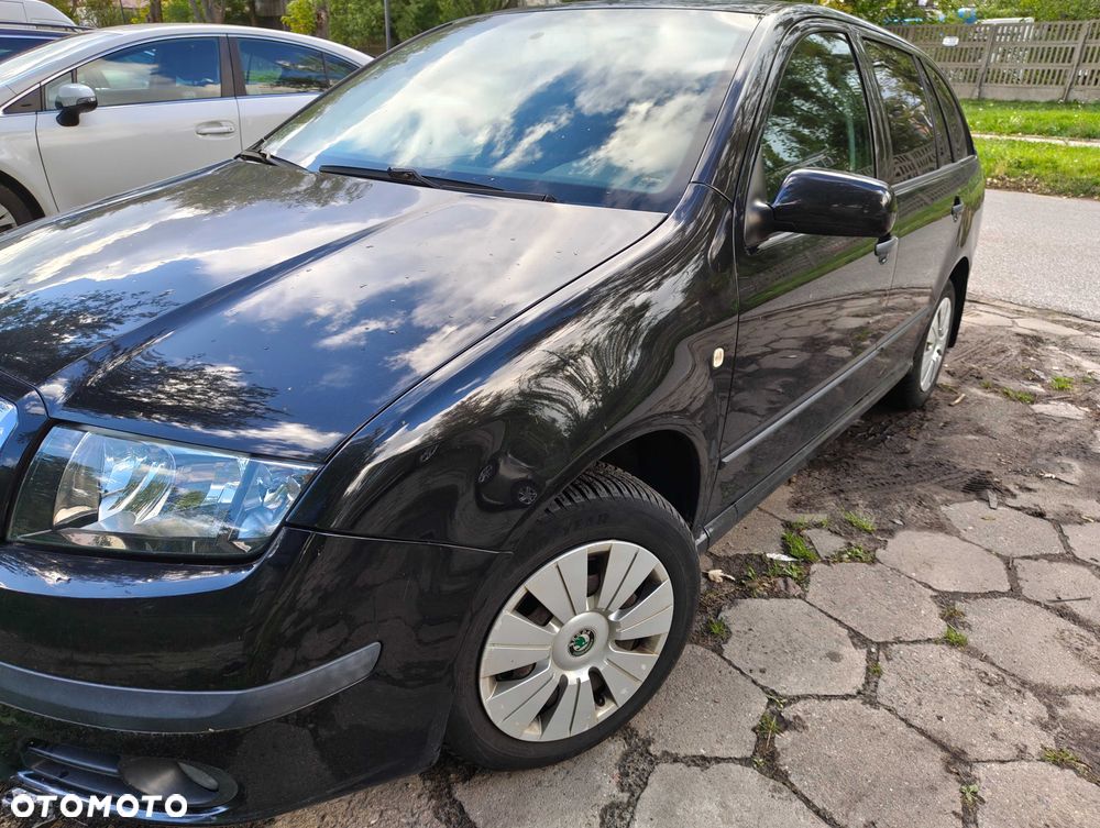 Skoda Fabia 2006 photo 3