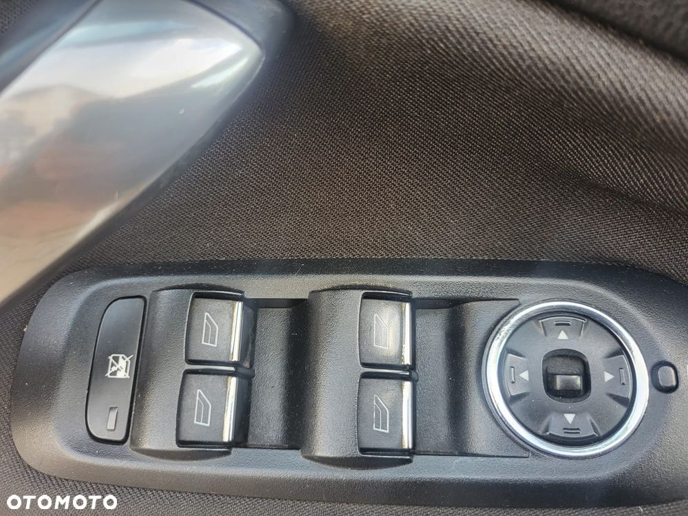 Ford Mondeo 2.0 Black Magic - 35