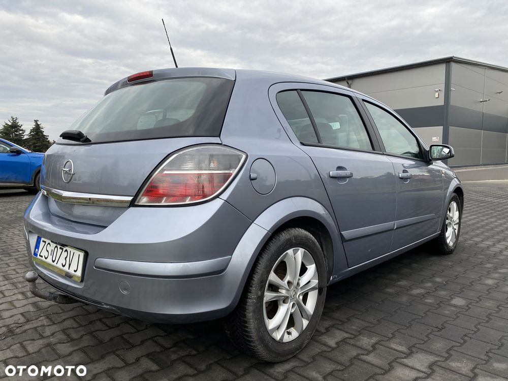 Opel Astra 1.8 Automatik Sport - 5