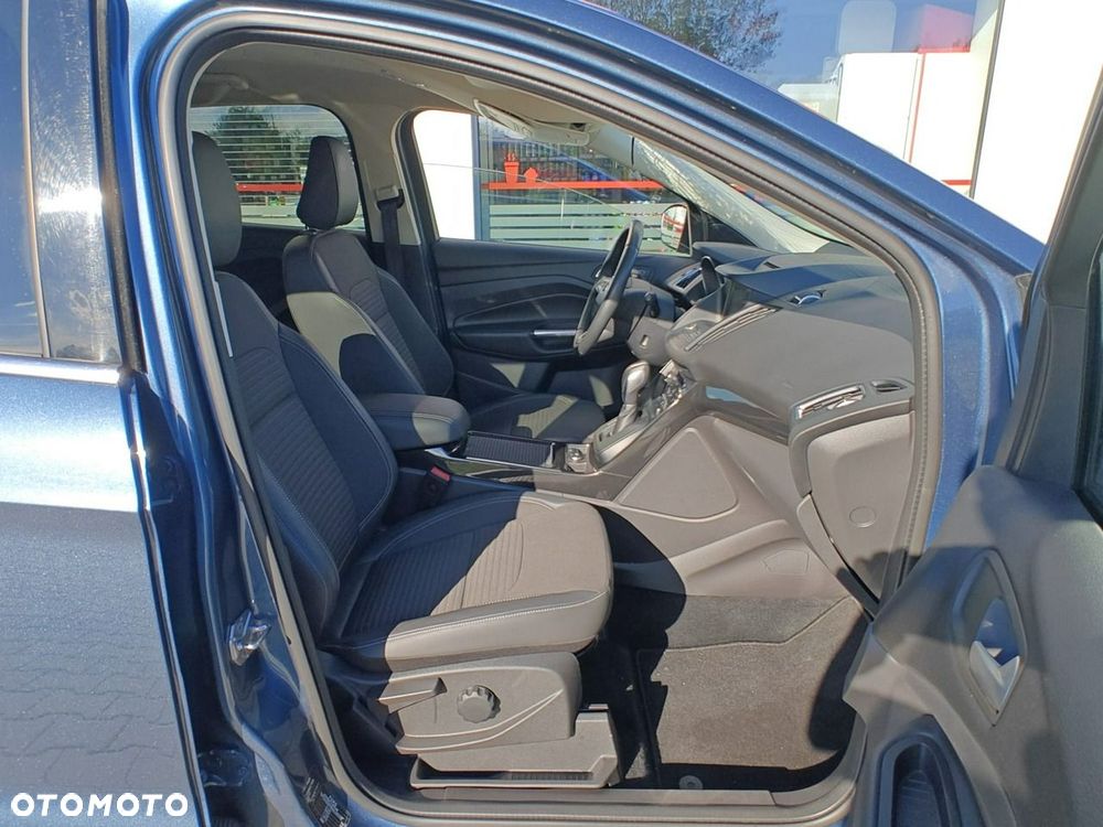 Ford Kuga - 16