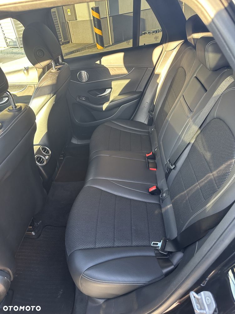 Mercedes-Benz GLC 220 d - 13