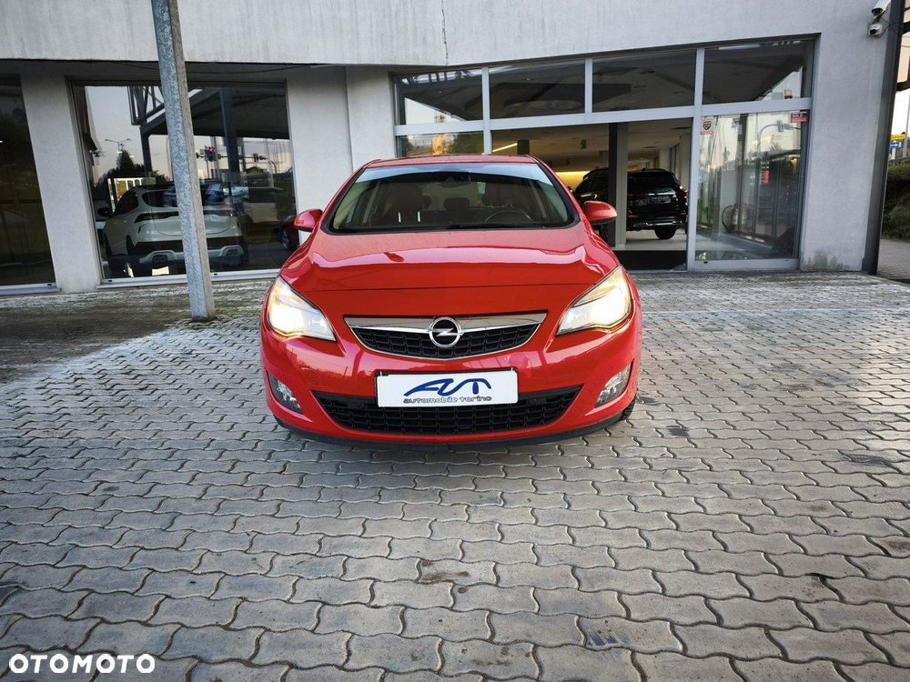 Opel Astra IV 1.6 T Cosmo - 10