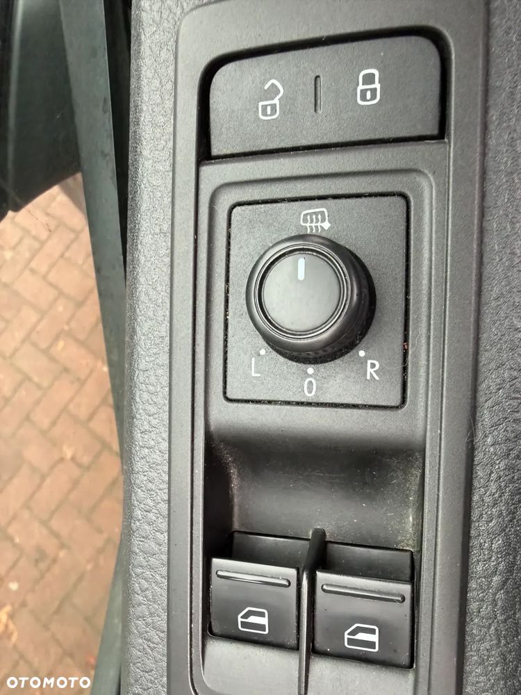 Volkswagen Transporter - 29