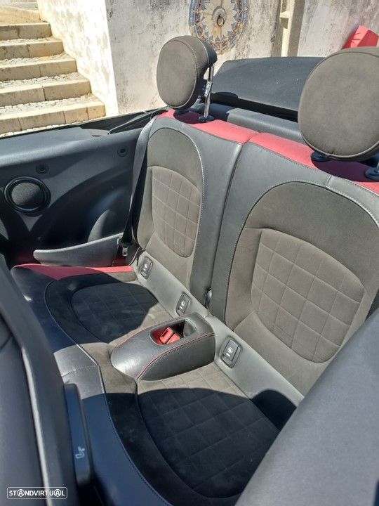MINI Cabrio John Cooper Works - 10