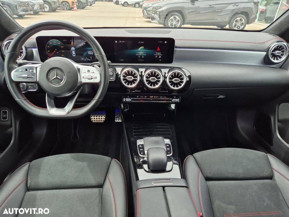 Mercedes-Benz CLA 200 7G-DCT AMG Line - 19
