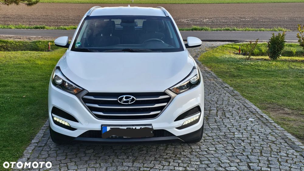 Hyundai Tucson 1.6 Turbo 2WD Navi - 34