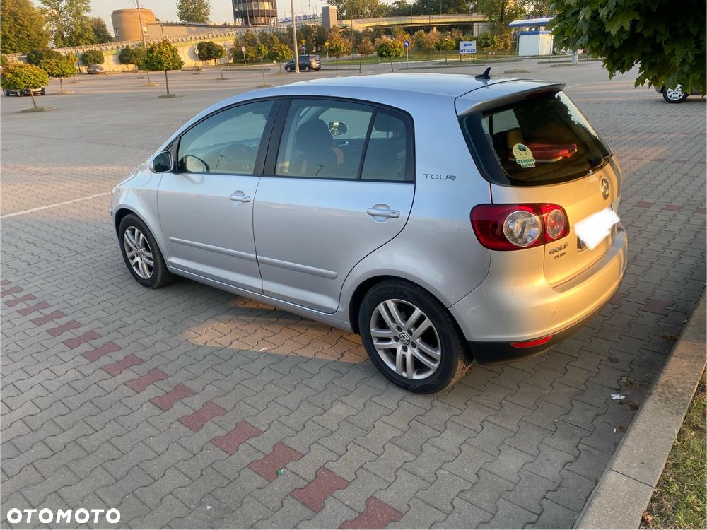 Volkswagen Golf Plus 1.9 TDI DPF Tour - 3