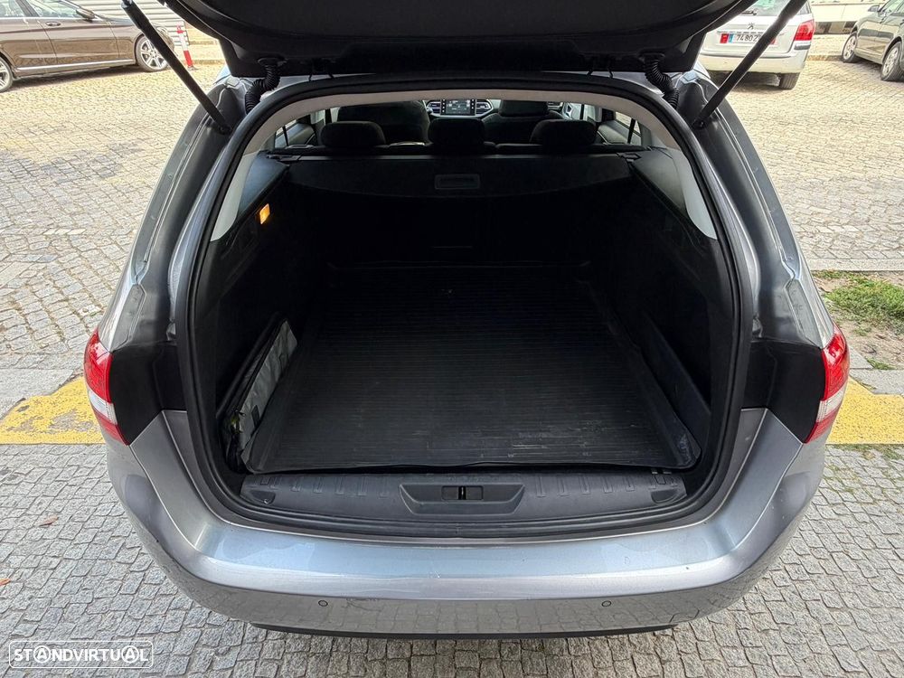 Peugeot 308 SW 2.0 BlueHDi Allure - 21