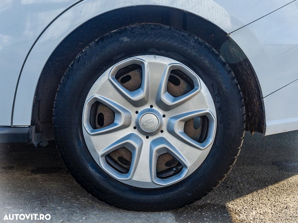 Ford Tourneo Courier 1.5 TDCi Trend - 7