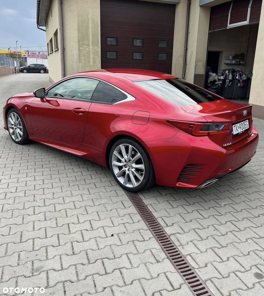 Lexus RC 200t / 300 F Sport - 3