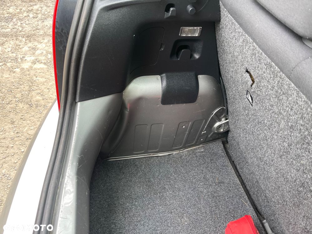 Volkswagen up! 1.0 move EU6 - 10