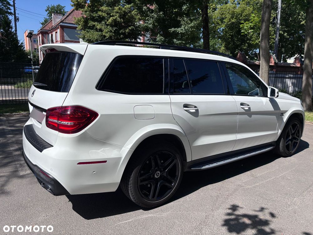 Mercedes-Benz GLS - 6