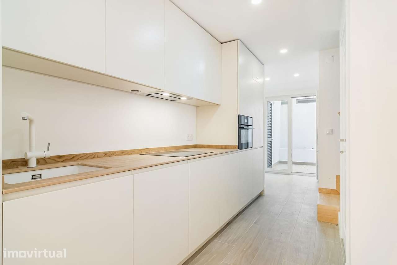 Apartamento T2 remodelado, Santos, Lisboa - Grande imagem: 5/26