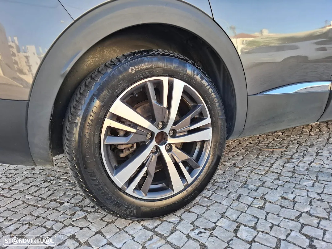 Peugeot 3008 PureTech 130 Stop & Start GPF Allure - 50