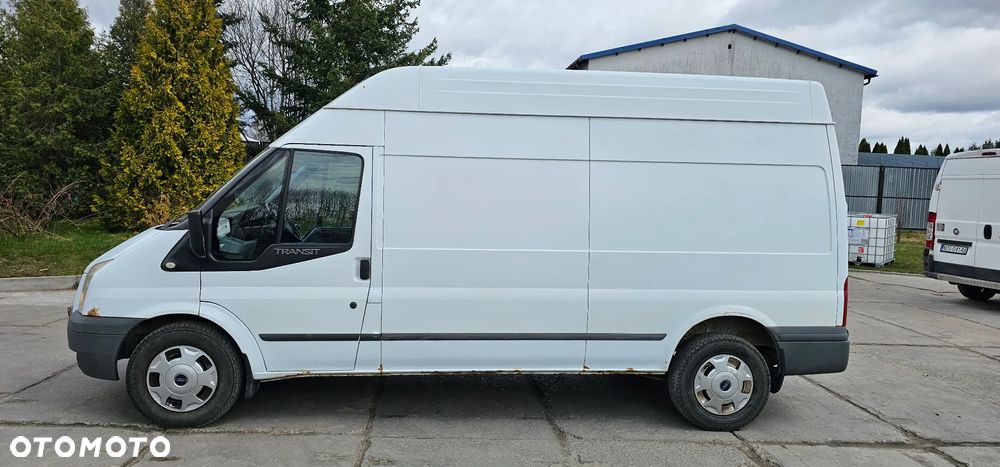 Ford Transit - 1