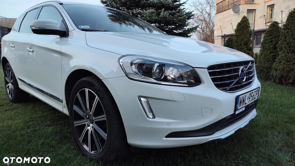 Volvo XC 60 D5 AWD Summum - 1