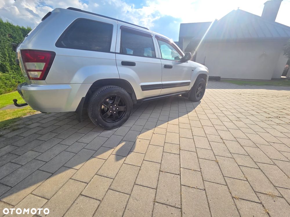 Jeep Grand Cherokee Gr 3.0 CRD Laredo - 15
