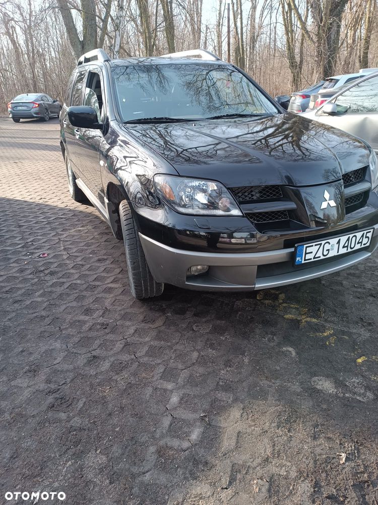 Mitsubishi Outlander 2.0 Comfort 4WD - 6