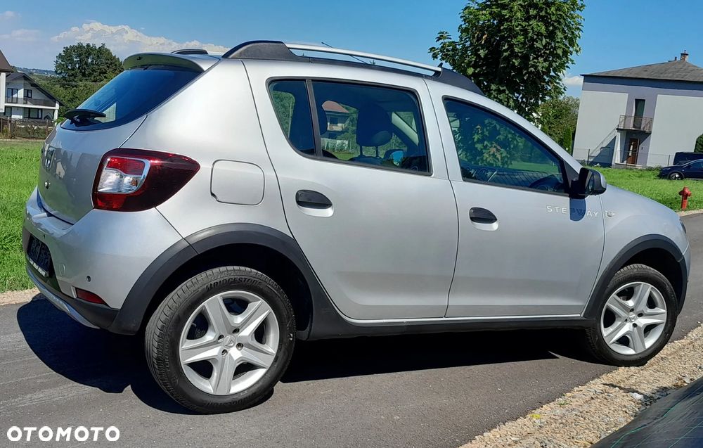 Dacia Sandero Stepway - 4