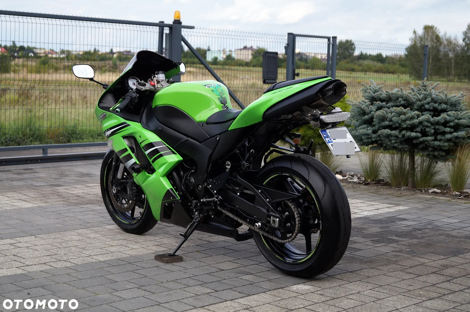 Kawasaki Ninja - 8