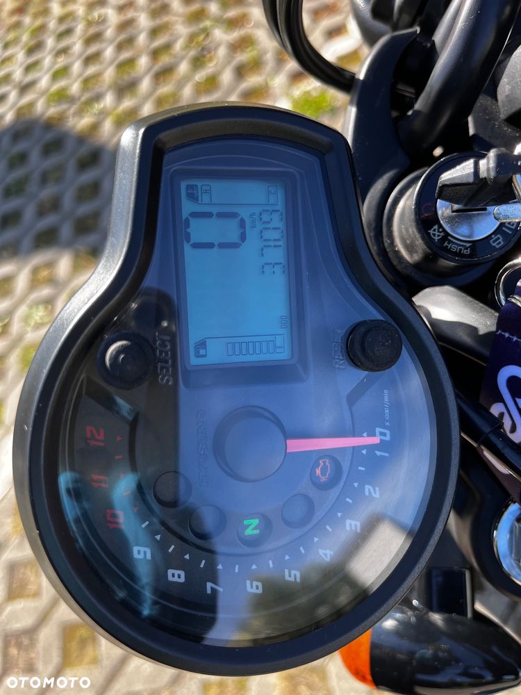 Hyosung GV - 18