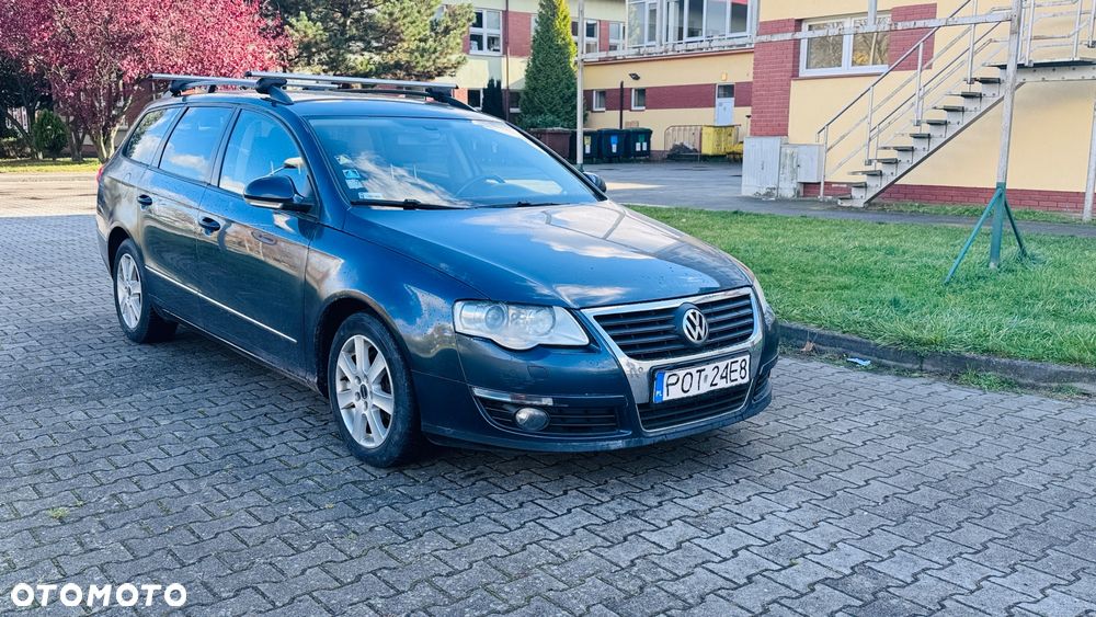 Volkswagen Passat 2.0 TDI DPF Comfortline DSG - 2