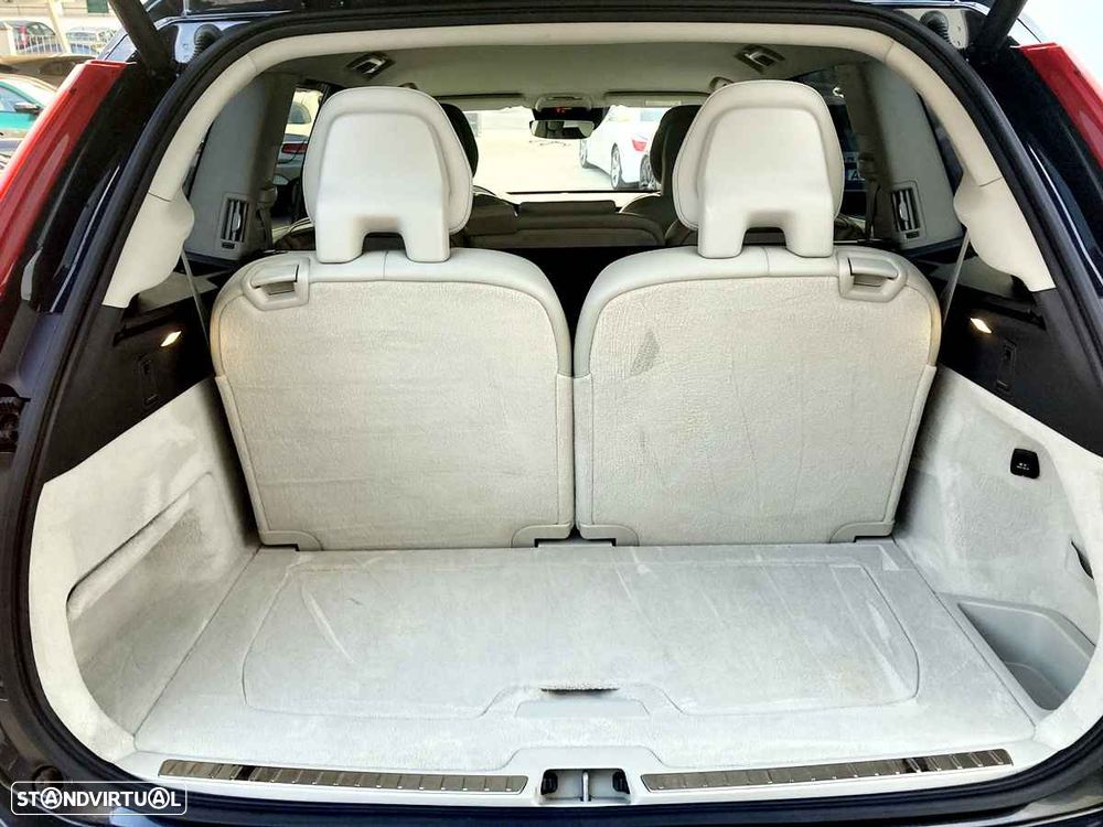 Volvo XC 90 2.0 D4 Inscription - 31